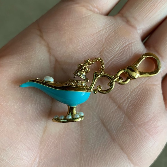 RARE Retired Juicy Couture Magic Blue Genie Lamp Charm Make 3 Wishes EUC - Picture 6 of 9